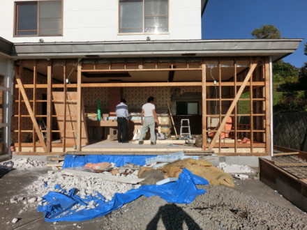 318465AA-367F-4452-95A2-69890D5BC4BE